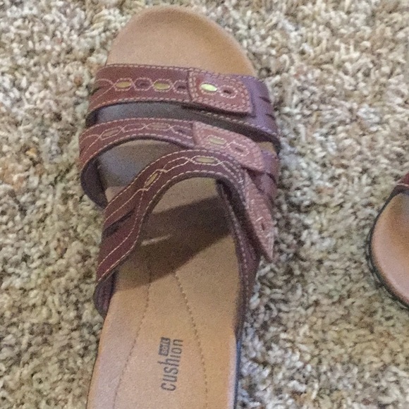 CLARKS COLLECTION STRAP SANDALS NWOT SIZE 7 - Picture 2 of 4
